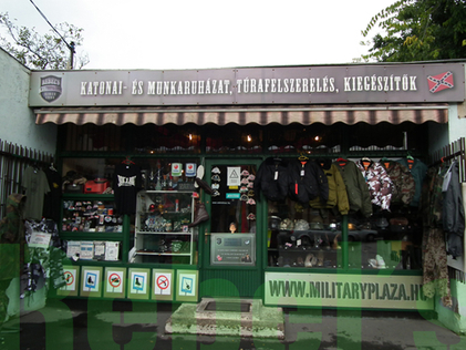 Military-shop Vác